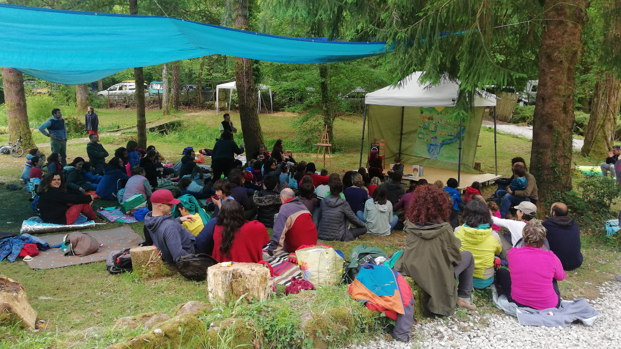 Actividades organizadas por la Asociación Viejo Roble en plena naturaleza
